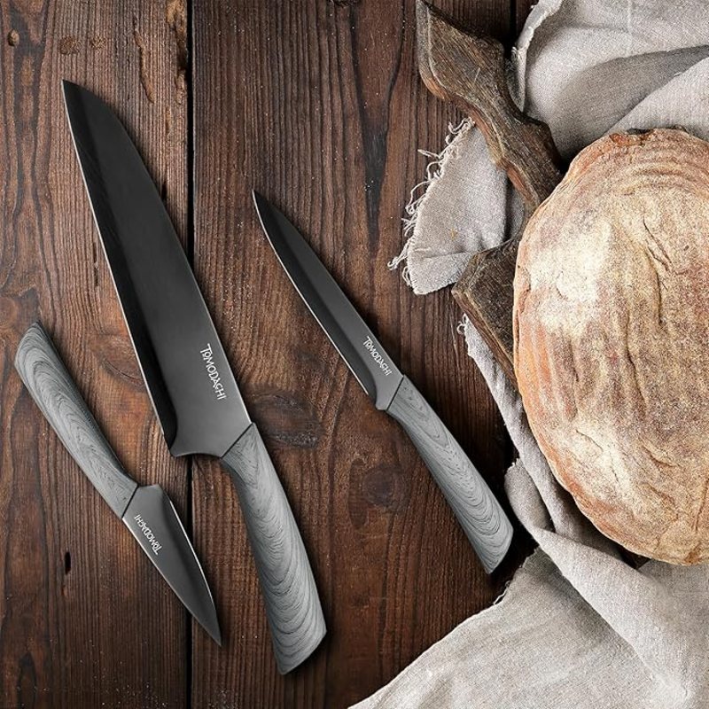 Tomodachi-Knives-homepage-2